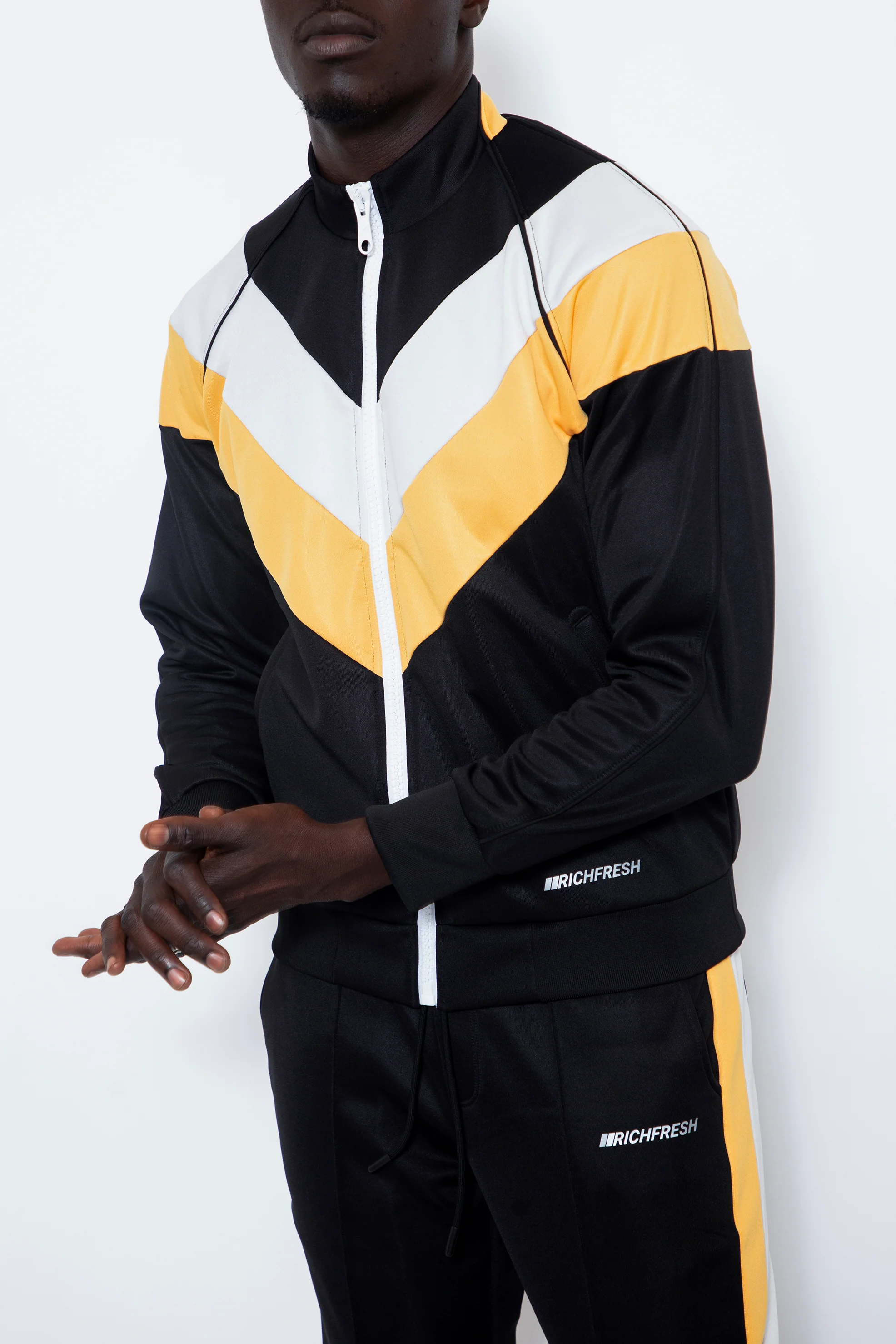 SuperSuit - Image 8